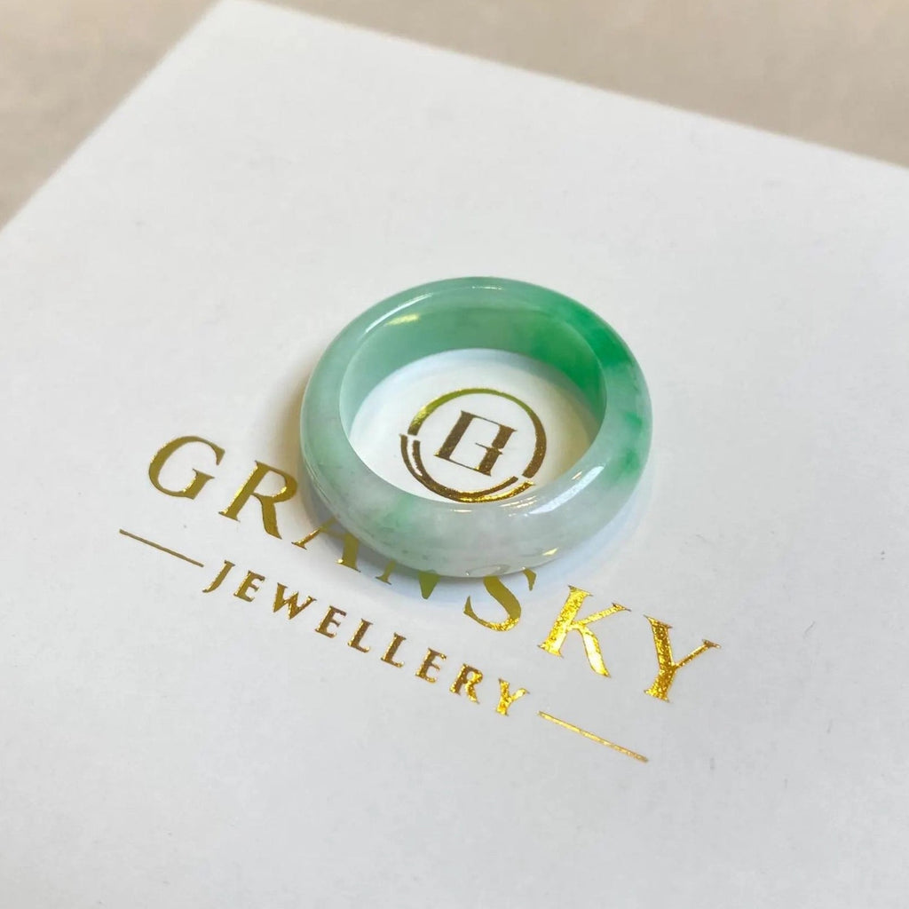 Gransky Untreated Smooth Green Band Jade Ring