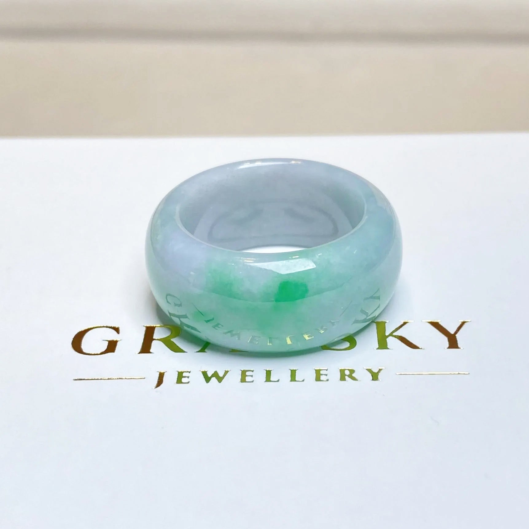 Green Jade Ring Band - Size US 9, Bright Green, Minimalist Elegance