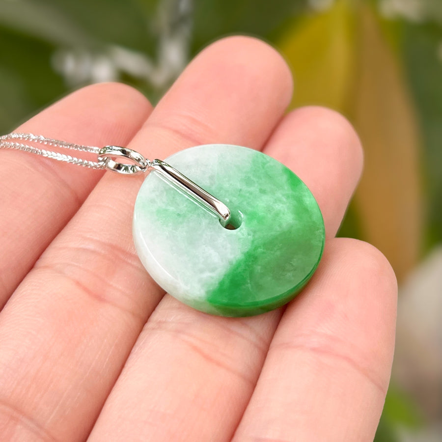 Cute Green Jade Disc Donut Pendant 18k White Gold Bail