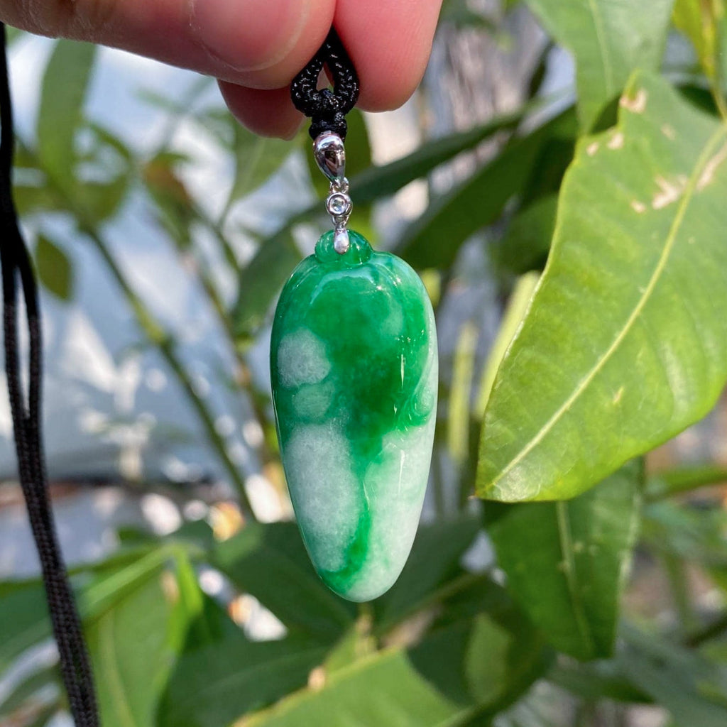 Handmade Carving Melon Shape Jade Pendant Necklace - 18k White Gold Bail & Diamond