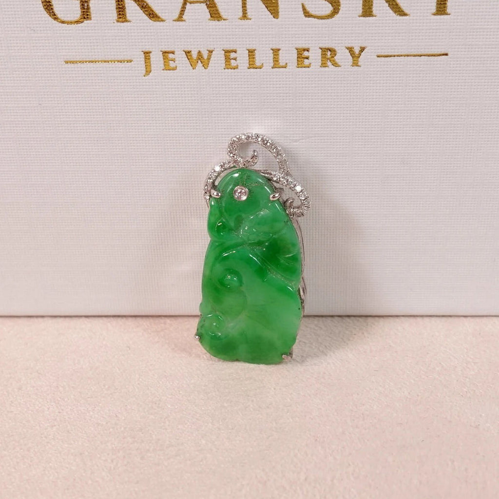 Bright Apple Green Carved Ruyi Jade Pendant – 18K Gold & Diamonds