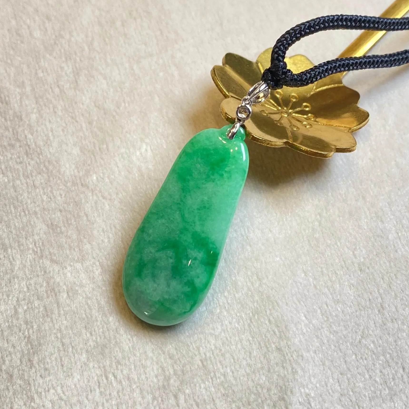 Handcrafted Pepper Shape Jade Pendant Necklace - 18k White Gold Bail & Diamond