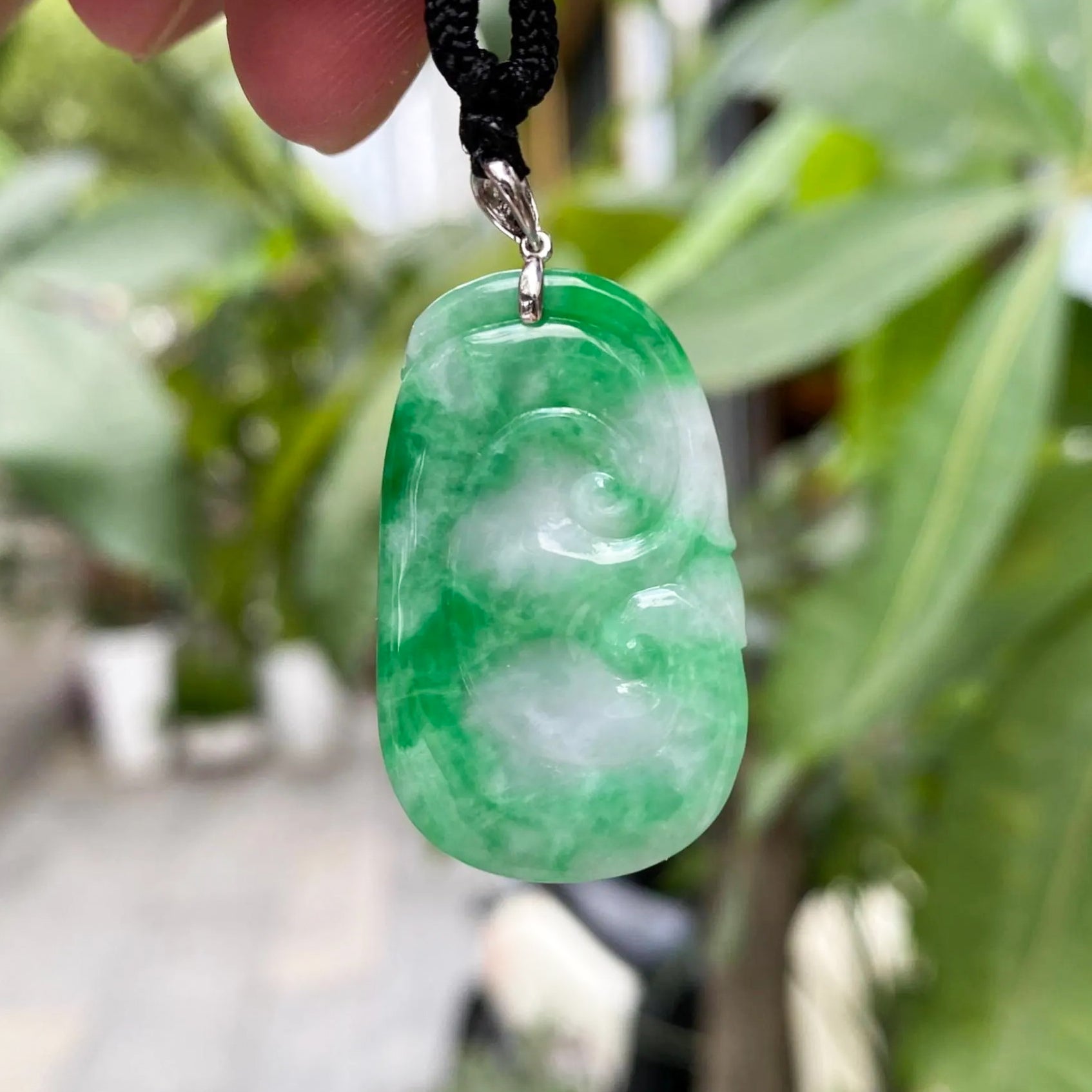 Natural Green Ruyi Jade Pendant - 18k White Gold Bail