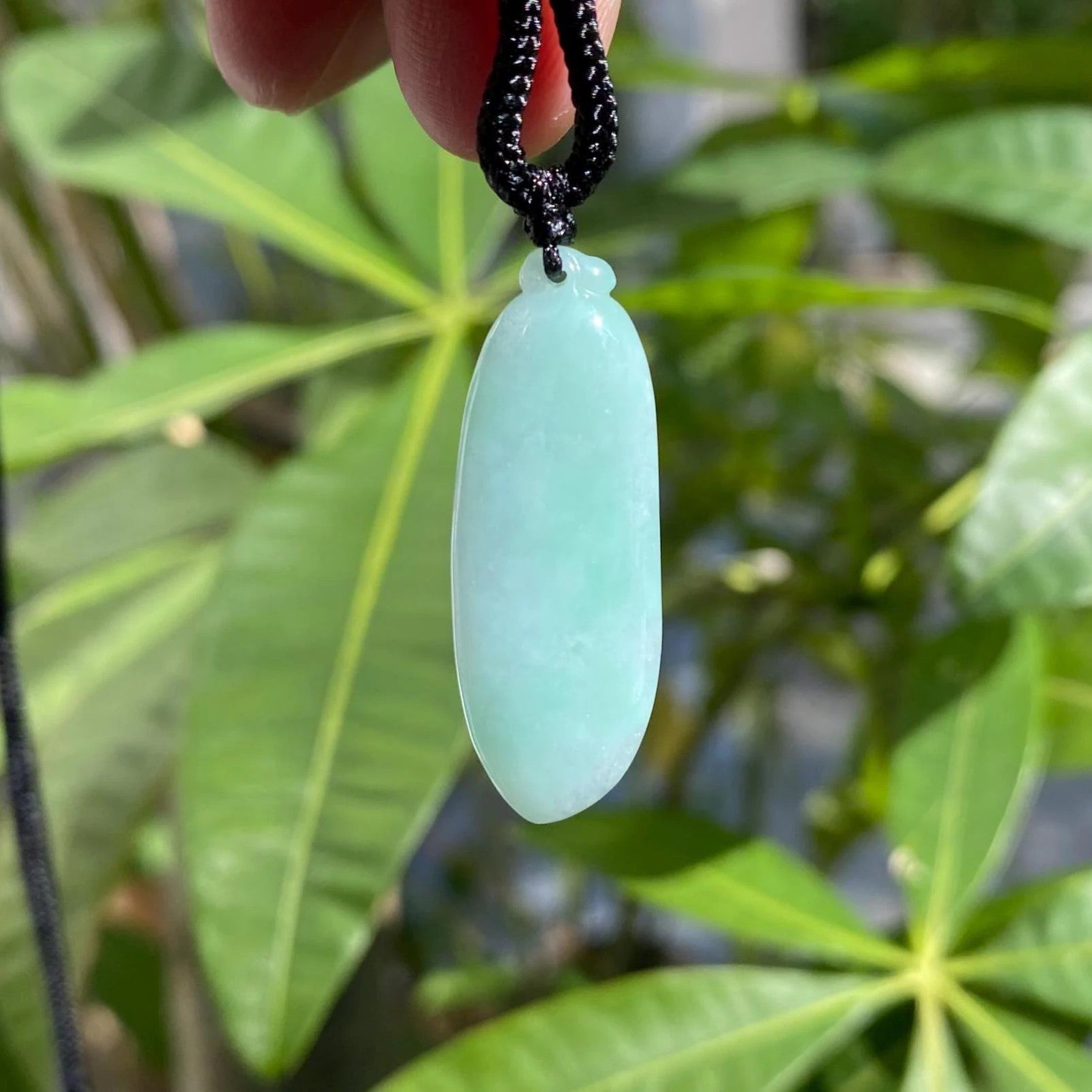 Handmade Carving Melon Shape Sweet Green Jade Pendant Necklace