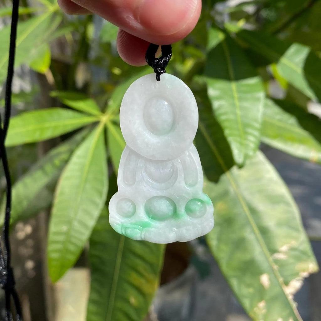 Handmade Smooth Green Guanyin Jade Pendant Necklace