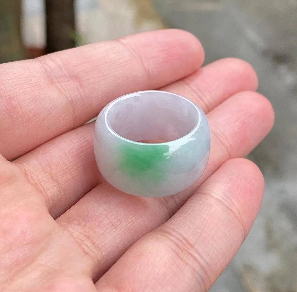 Green Jade Ring Band - Size US 8.75, Bright Apple Green, Minimalist Elegance