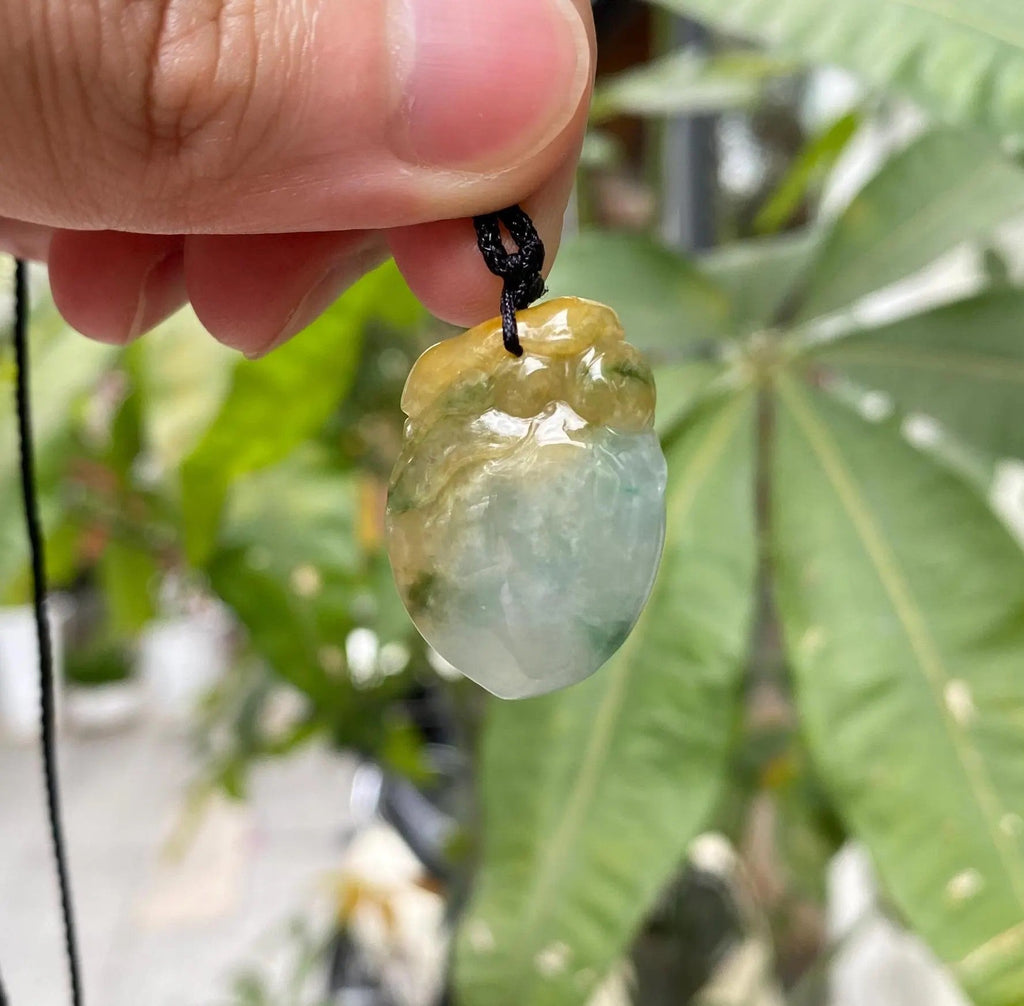 Tri-Color Natural Type-A Jadeite Peach Pendant – Handcrafted Symbol of Harmony and Longevity