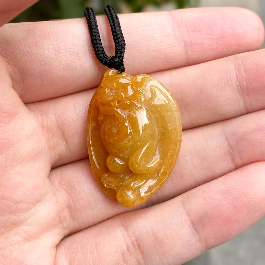 Cute Orange Jade FuShu Carving Pendant