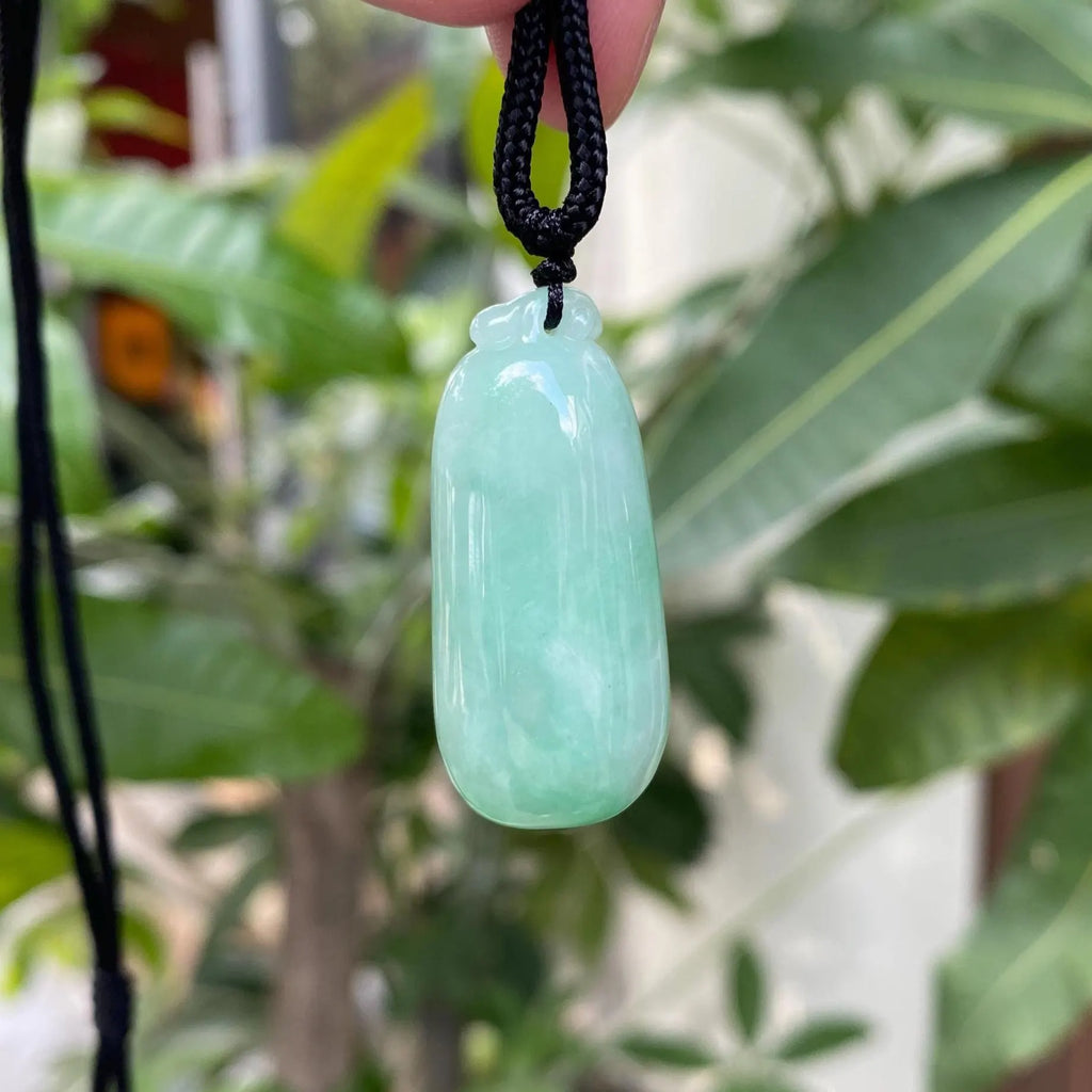 Gransky Handmade Melon Shape Green Jade Pendant