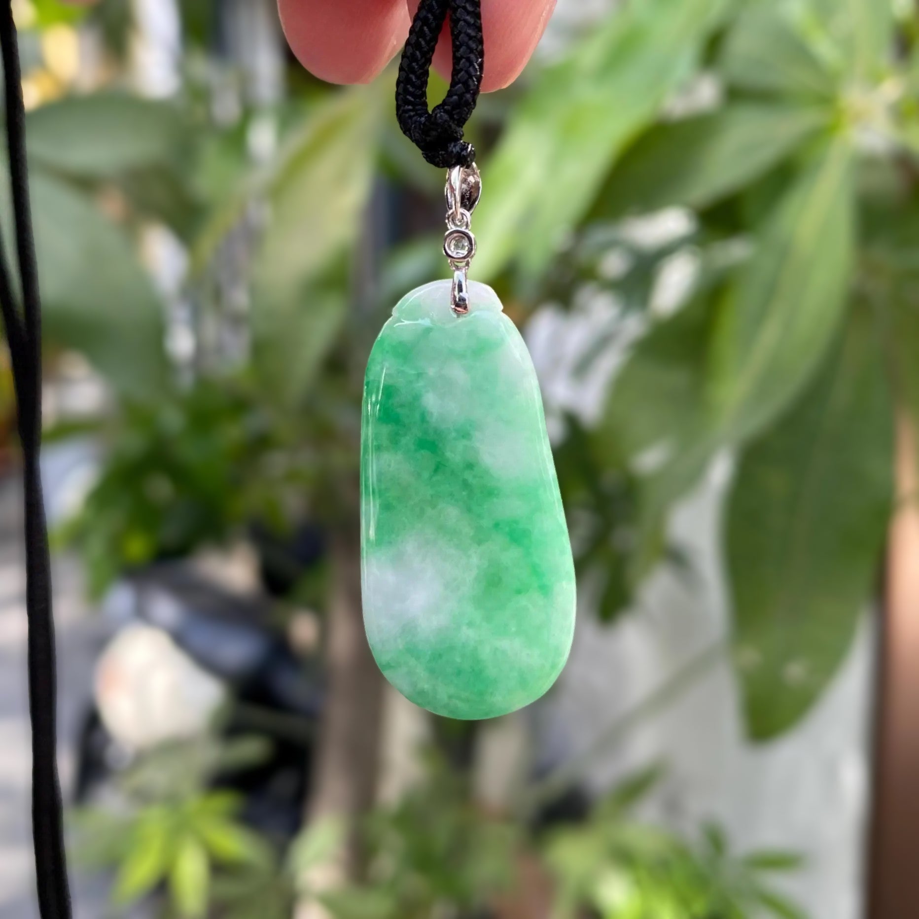 Handcrafted Melon Shape Jade Pendant Necklace - 18k White Gold Bail & Diamond
