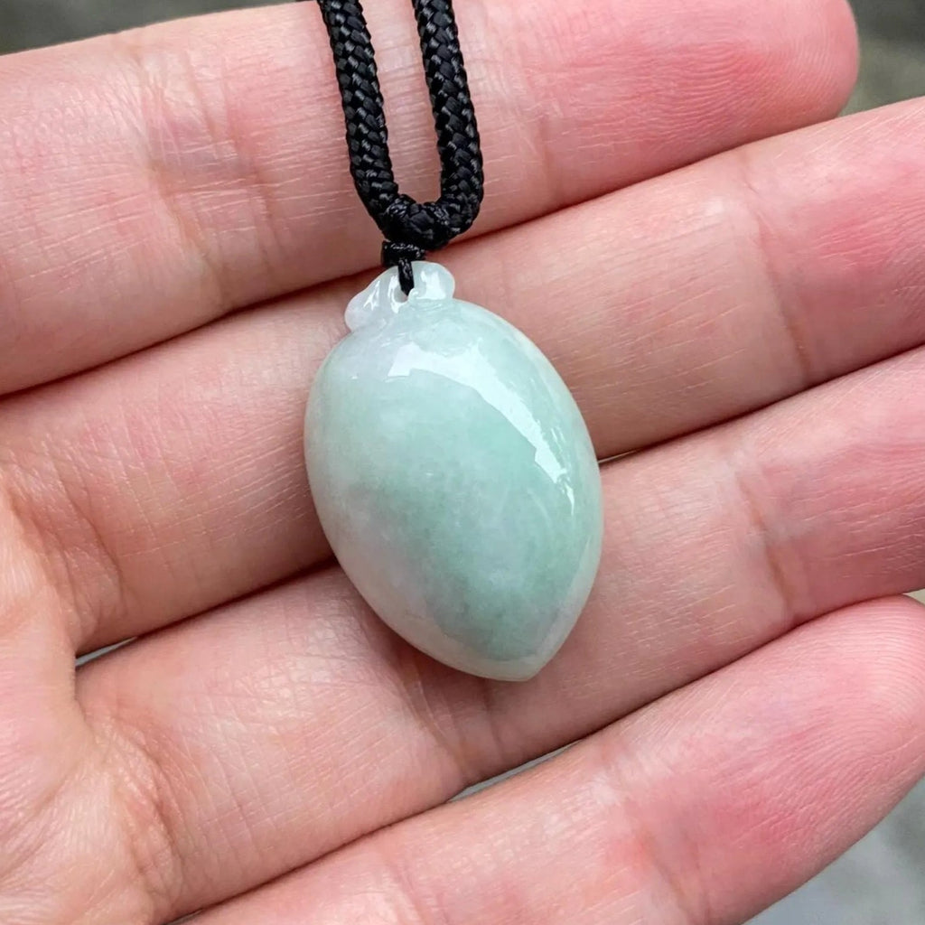 Green Peach-Shaped Carved Jadeite Pendant Necklace