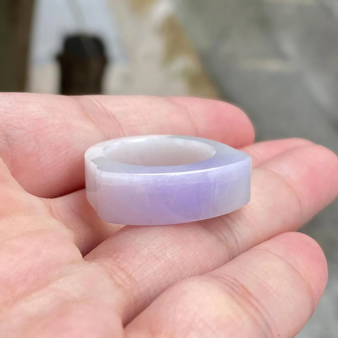 US 9.25 Bright Purple Jade Saddle Ring – Smooth Color Transition, Handcrafted Luxury