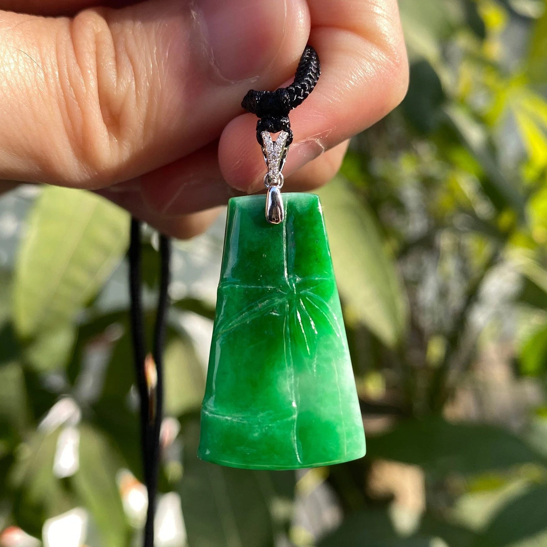 Bright Green Delicate Bamboo Jade Pendant 18k Gold Bail Diamonds