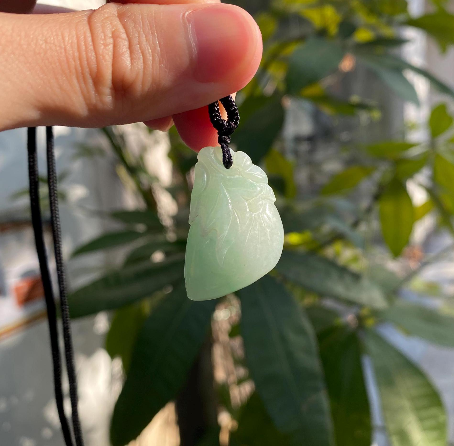 Gransky Handmade Jadeite Lime Green Peach Jade Pendant Necklace