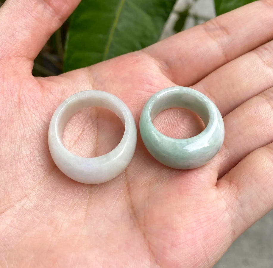 Gransky Natural Untreated Light Green Jadeite Ring – Size US 8