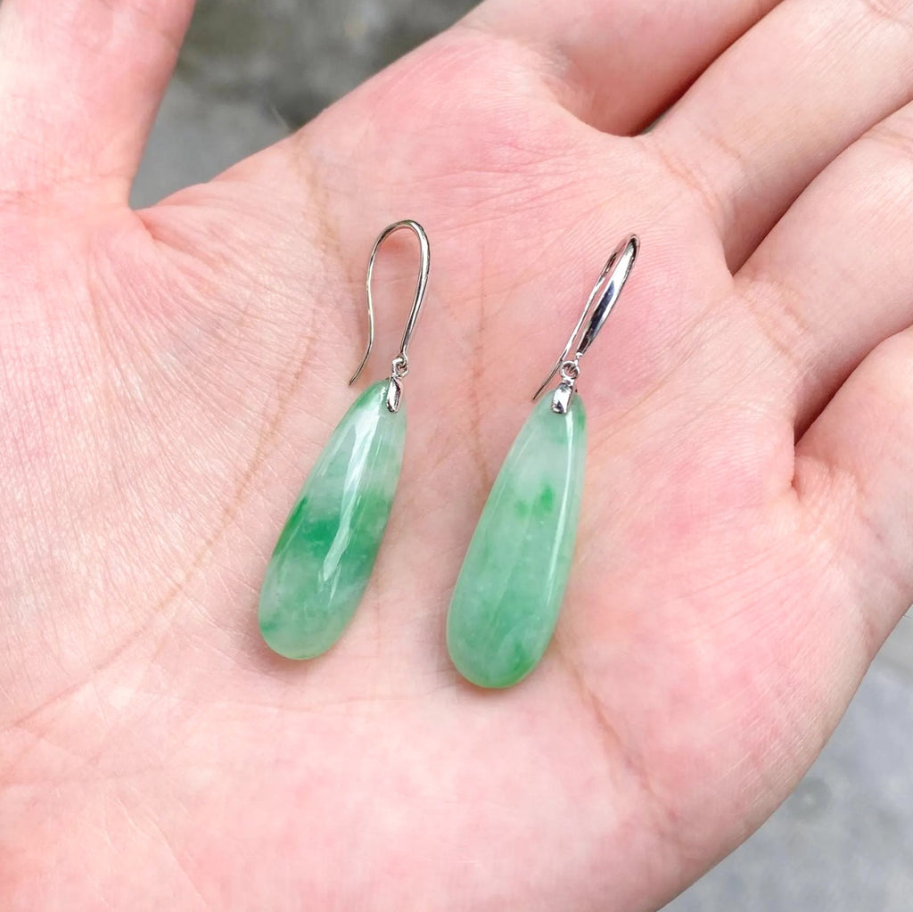 Apple Green Pear-Shaped Drop Jade Earrings in 18k White Gold