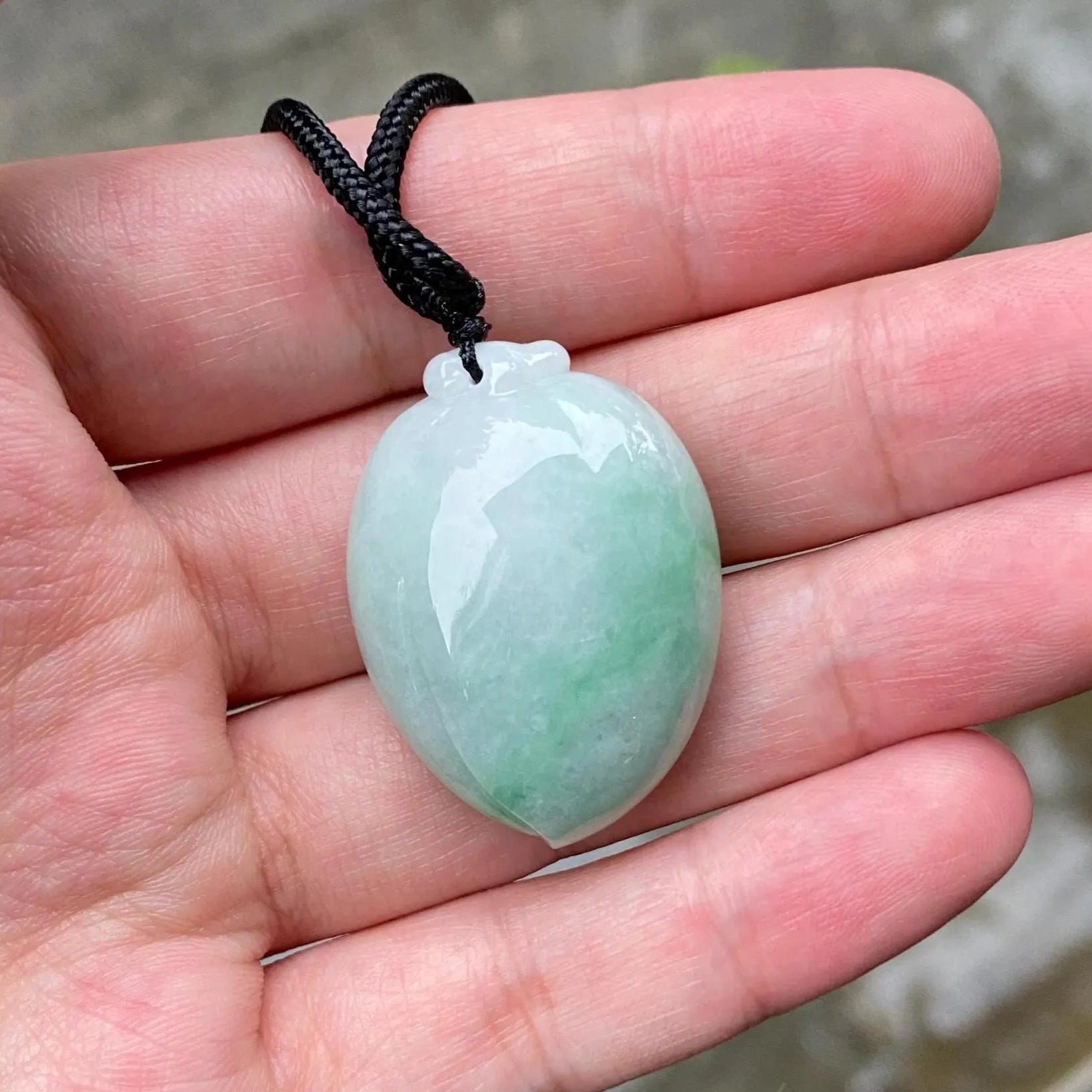 Green Peach-Shaped Carved Jadeite Pendant Necklace