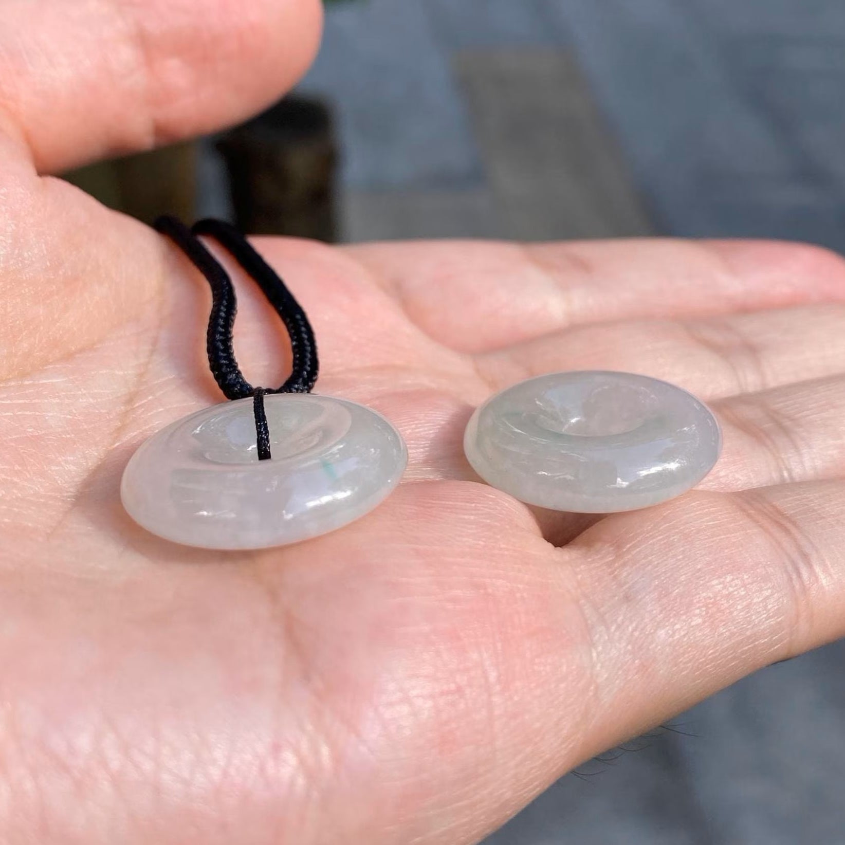 Gransky Natural Men's Type A Green & Purple Jade Disc Pendant