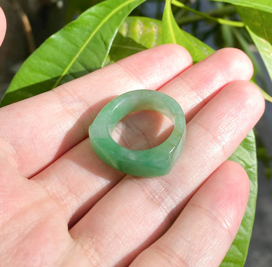 US 8.25 Gransky Untreated A Grade Burmese Green Jade Band Ring