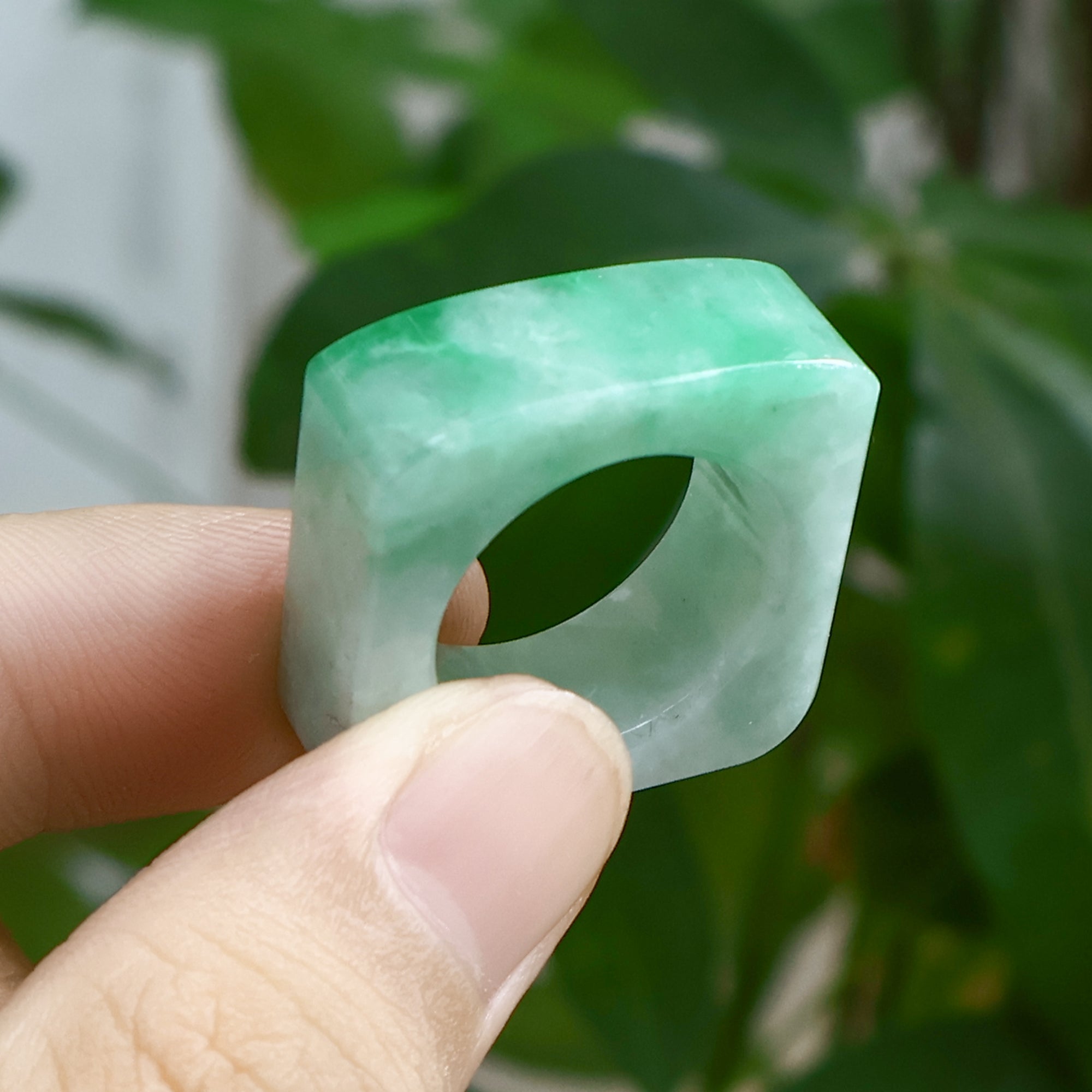 Natural Type A Bright Smooth Green Jadeite Ring US 8.5