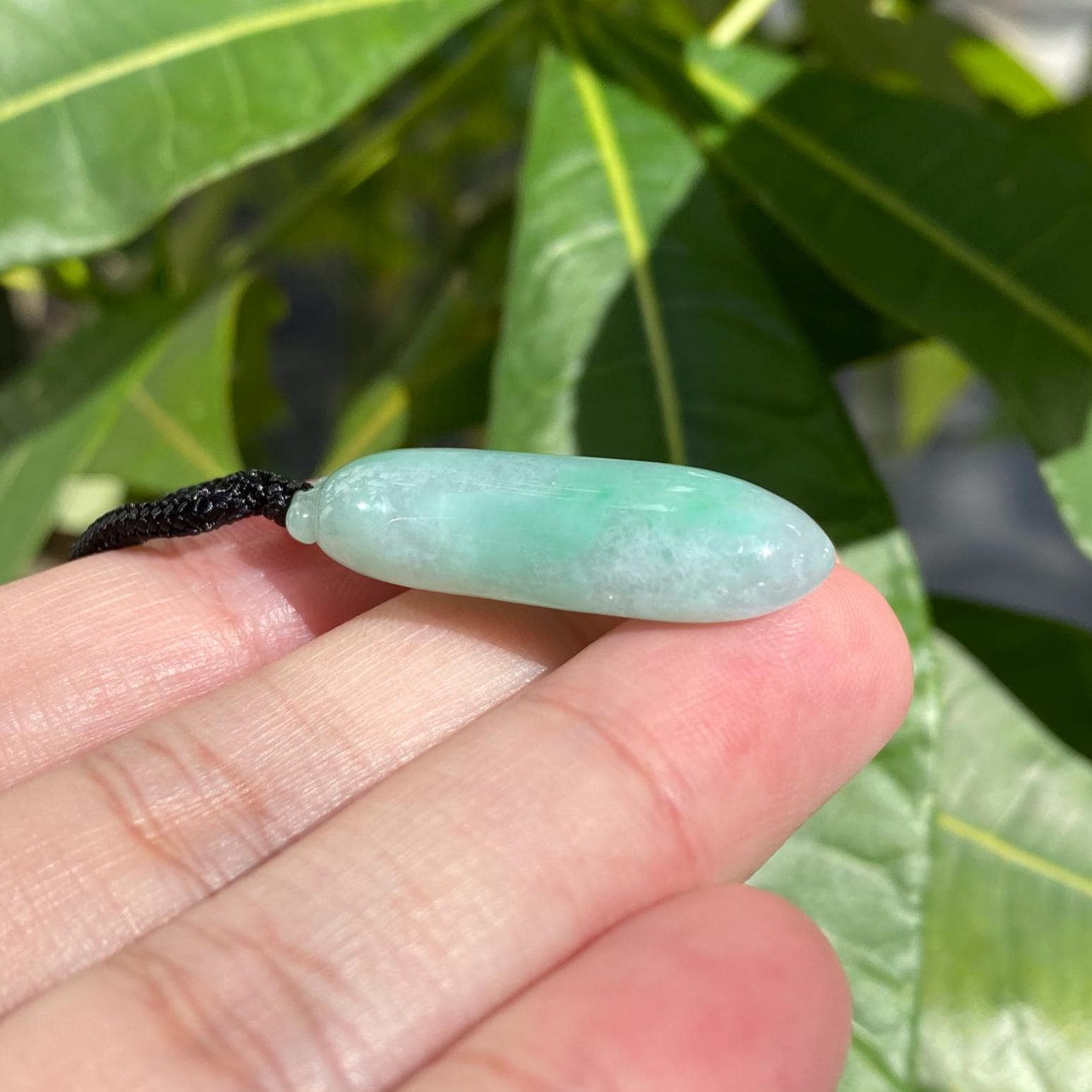 Handmade Carving Melon Shape Sweet Green Jade Pendant Necklace