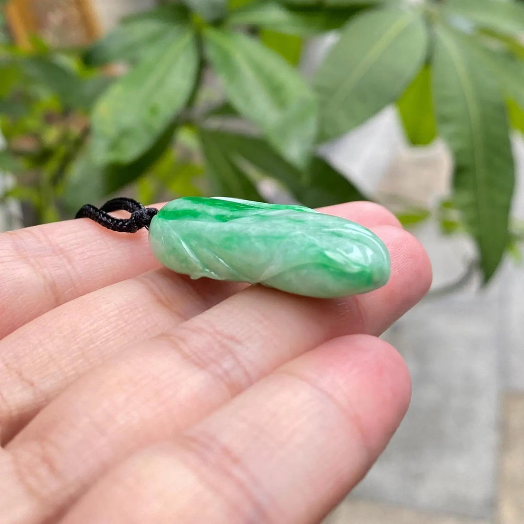Gransky Handmade Carved Melon Green Jade Pendant