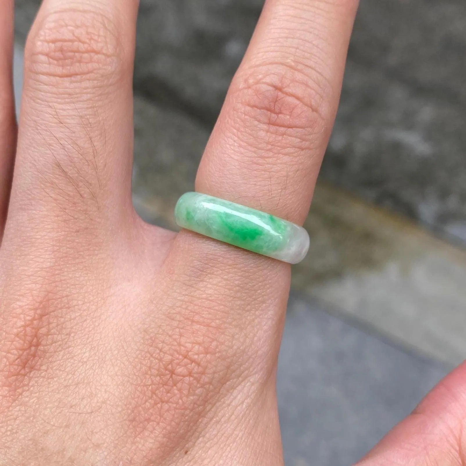 Size 9 Natural Type-A Burmese Imperial Green Jade Band Ring