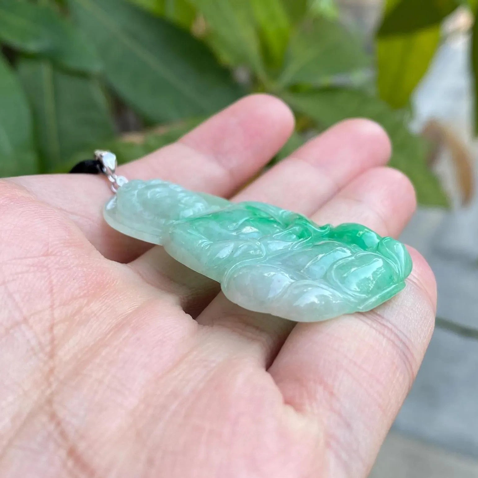 Gransky Handmade GuanYin Apple Green Jade Pendant 18k White Gold and Diamond