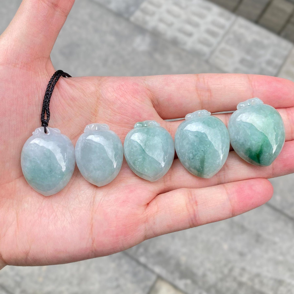 Gransky Handmade Melon Shape Green Jade Pendant