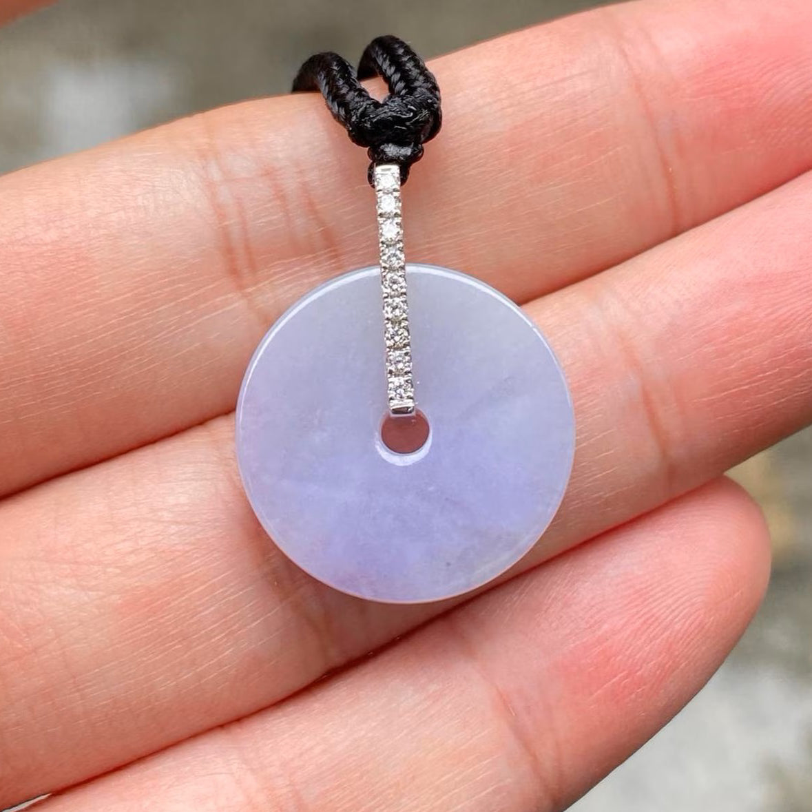 Deep Purple Jade Donut Pendant Necklace in 18K White Gold with Diamonds