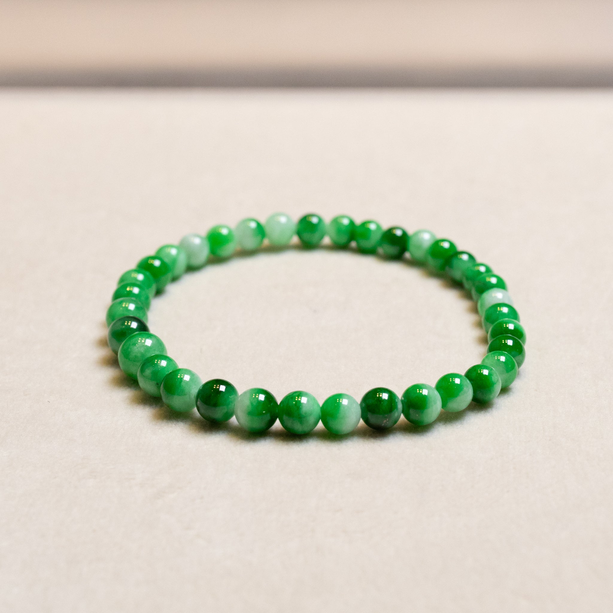 Imperial Green Jade Beaded Bracelet – Stretchy 17cm with 35 Natural Jade Beads (5mm-6mm)