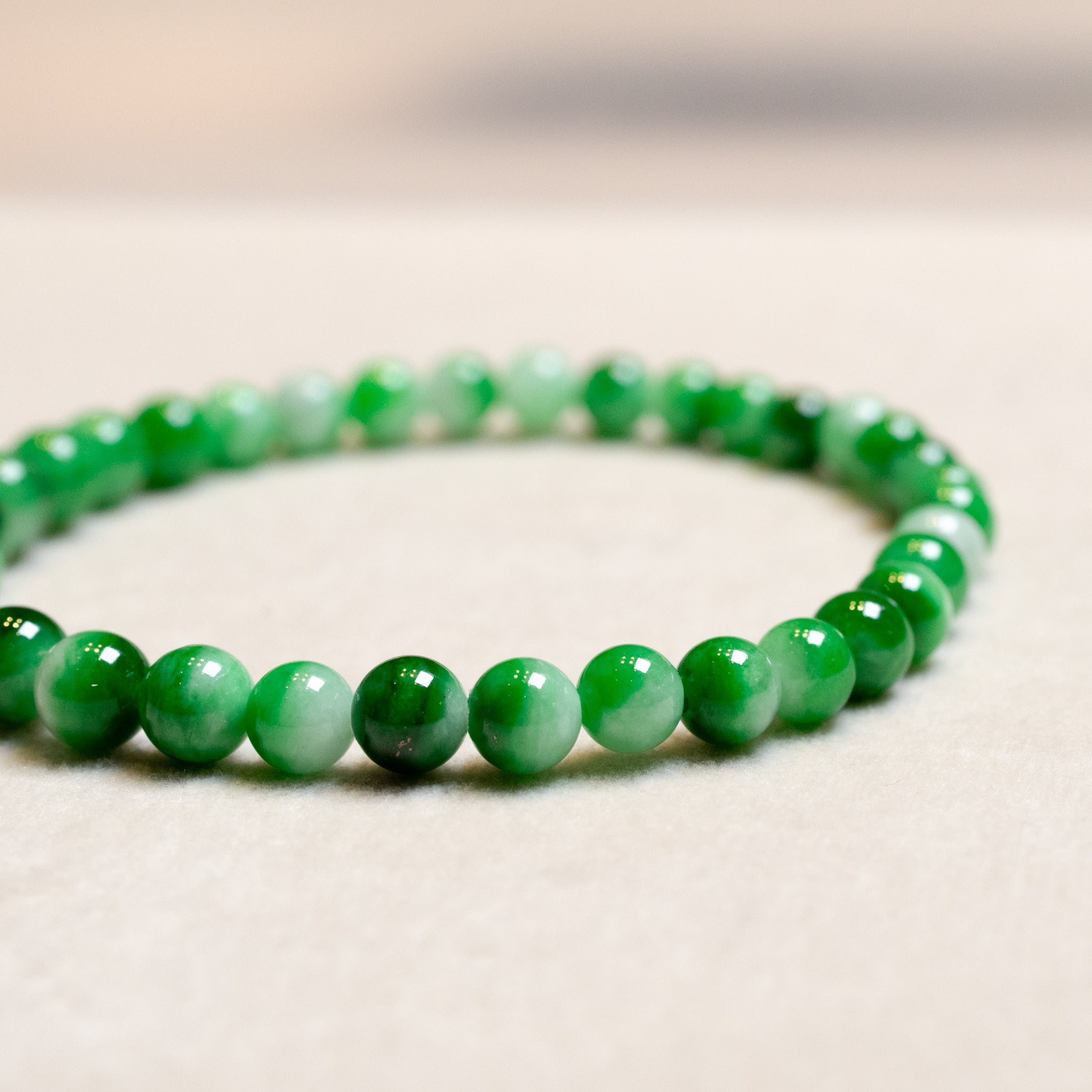 Imperial Green Jade Beaded Bracelet – Stretchy 17cm with 35 Natural Jade Beads (5mm-6mm)