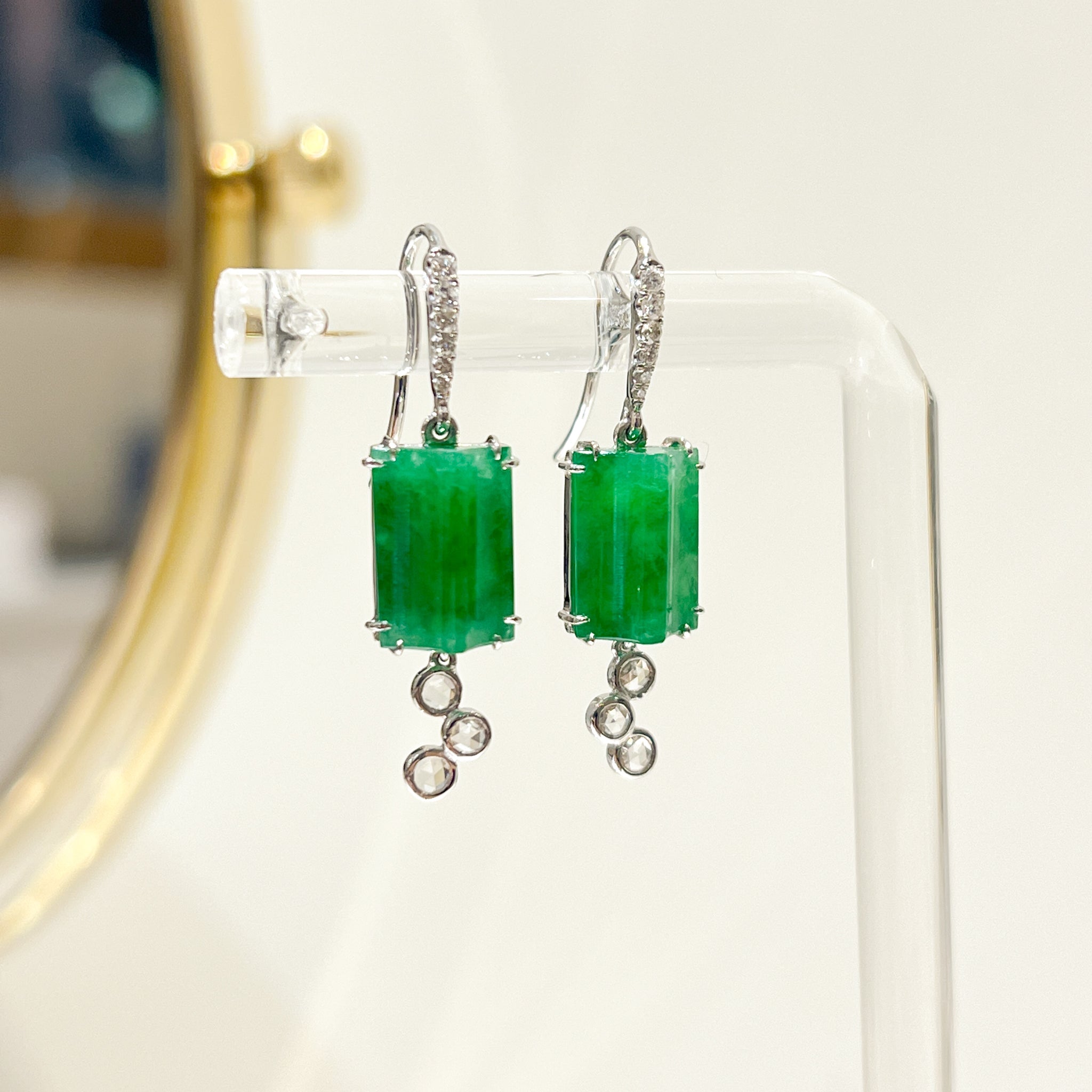 GRANSKY X KATHERINE 18K Gold Intense Green Jadeite Diamond Earrings