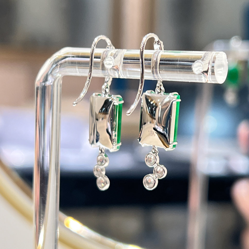 GRANSKY X KATHERINE 18K Gold Intense Green Jadeite Diamond Earrings