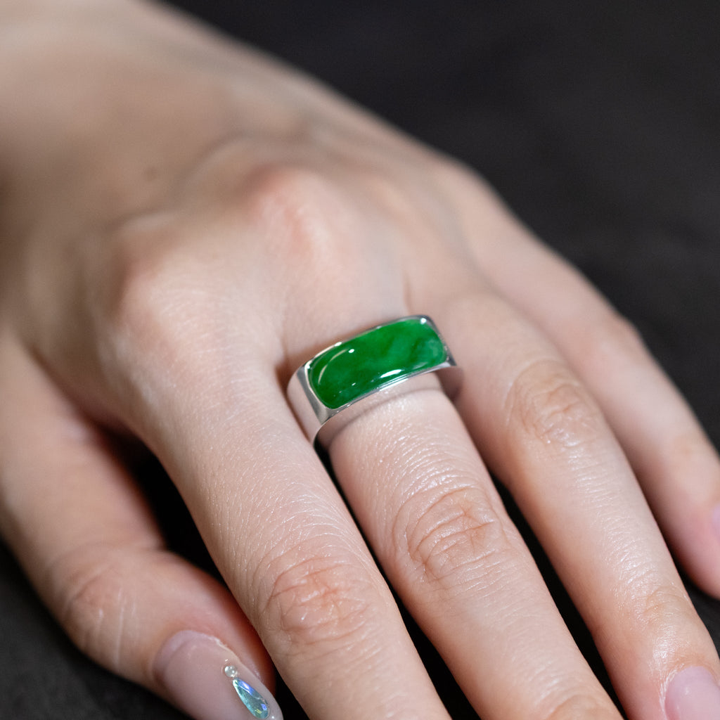 GRANSKY X KATHERINE 18K Gold A-Grade Natural Vivid Green Jadeite Ring