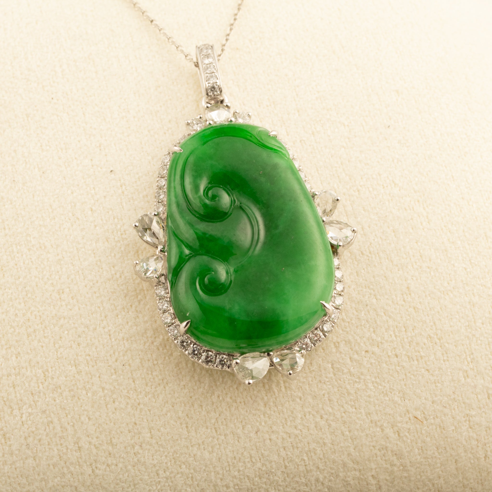18K Gold Jade Ruyi Pendant Necklace with Diamonds, GRANSKY X KATHERINE