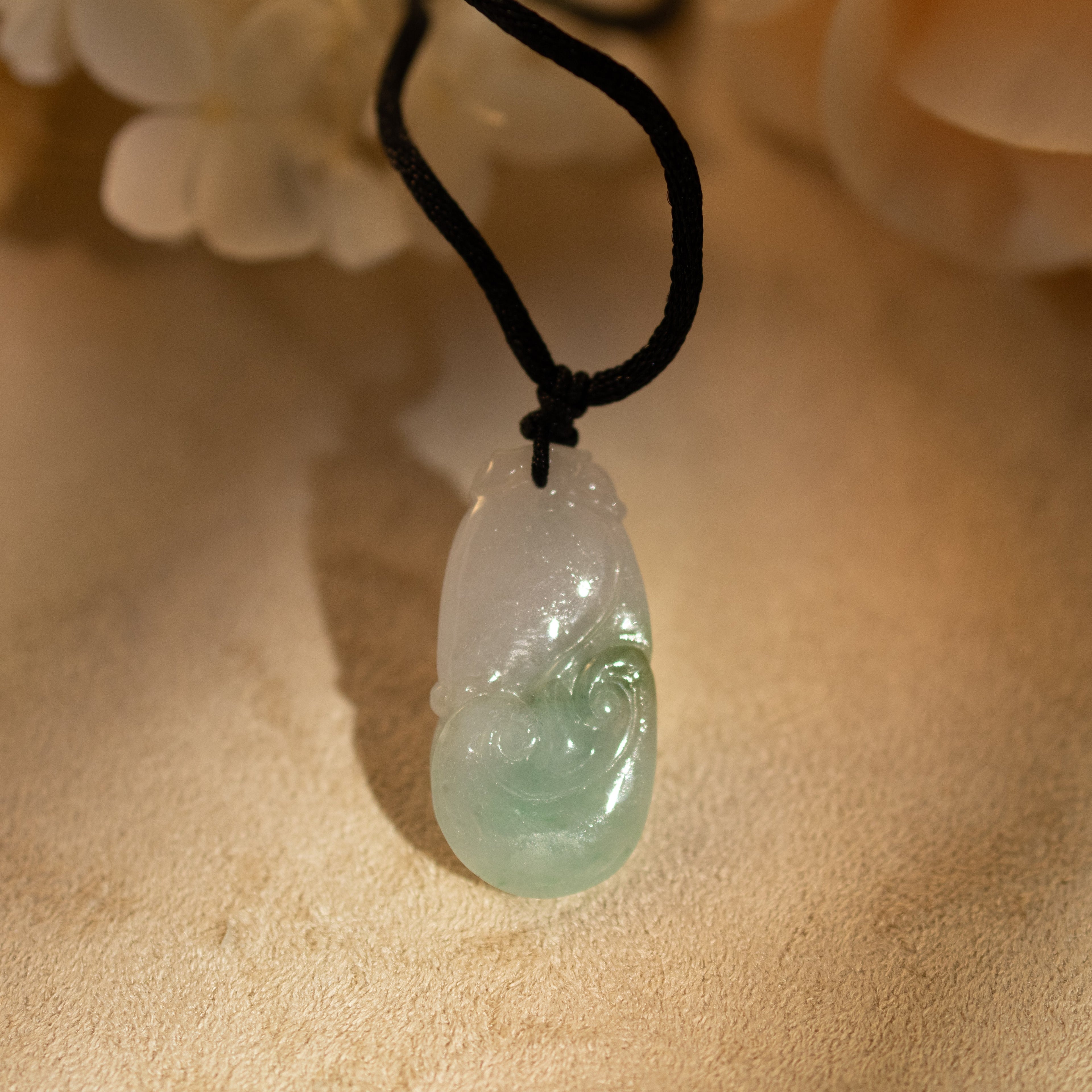 Green Ruyi Jade Pendant