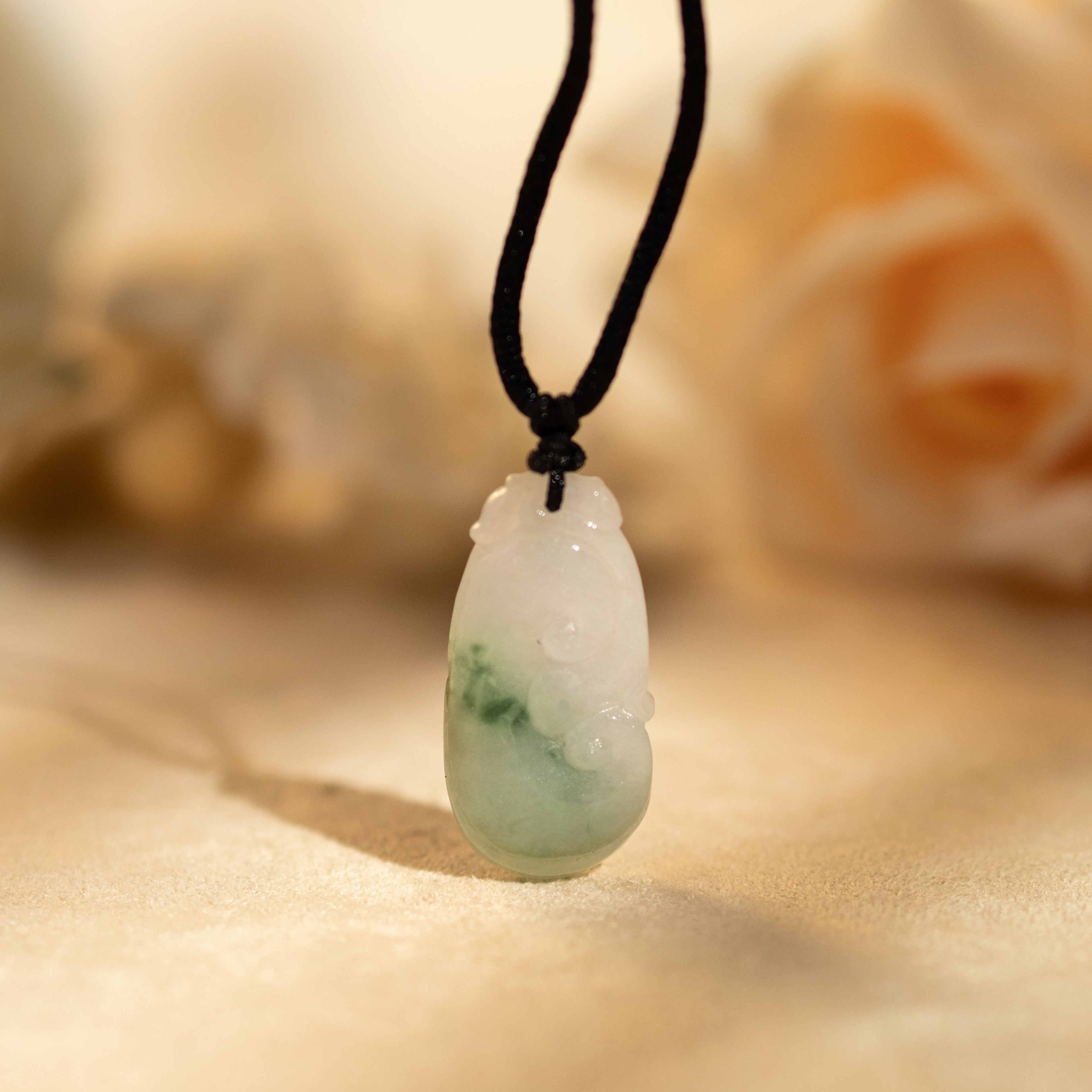 Green Ruyi Jade Pendant