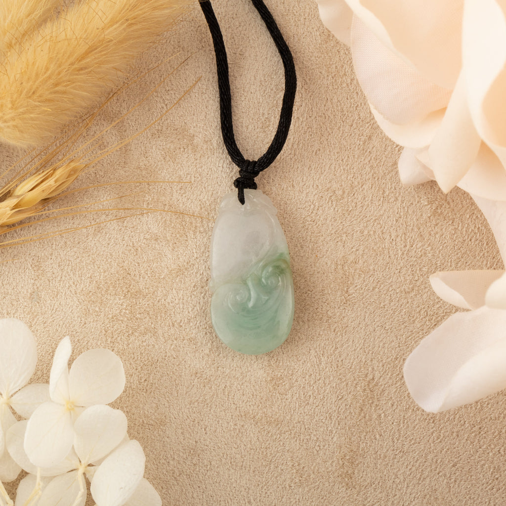 Green Ruyi Jade Pendant