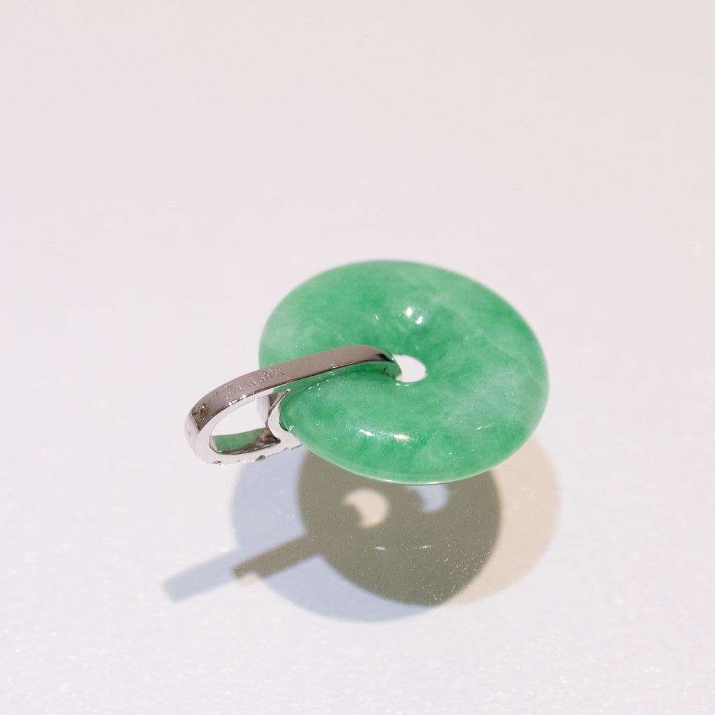 Imperial Apple Green Jade Donut Pendant Necklace 18K White Gold Diamonds 16.6mm