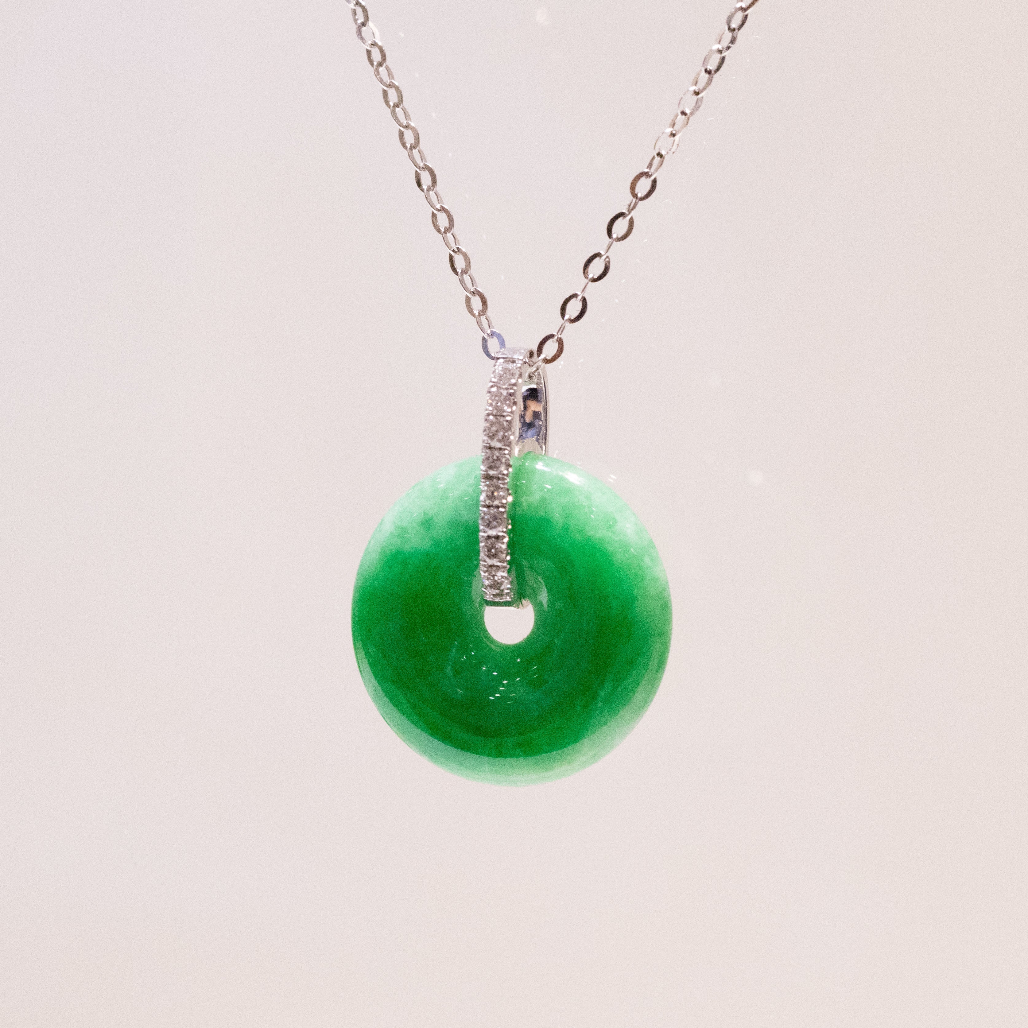 Imperial Apple Green Jade Donut Pendant Necklace 18K White Gold Diamonds 16.6mm