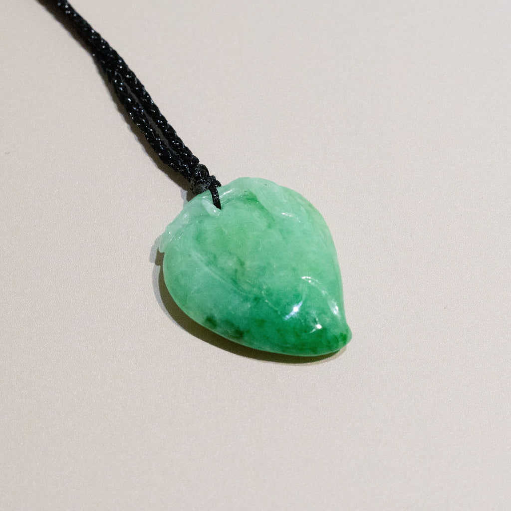 Green Peach-Shaped Carved Jadeite Pendant Necklace