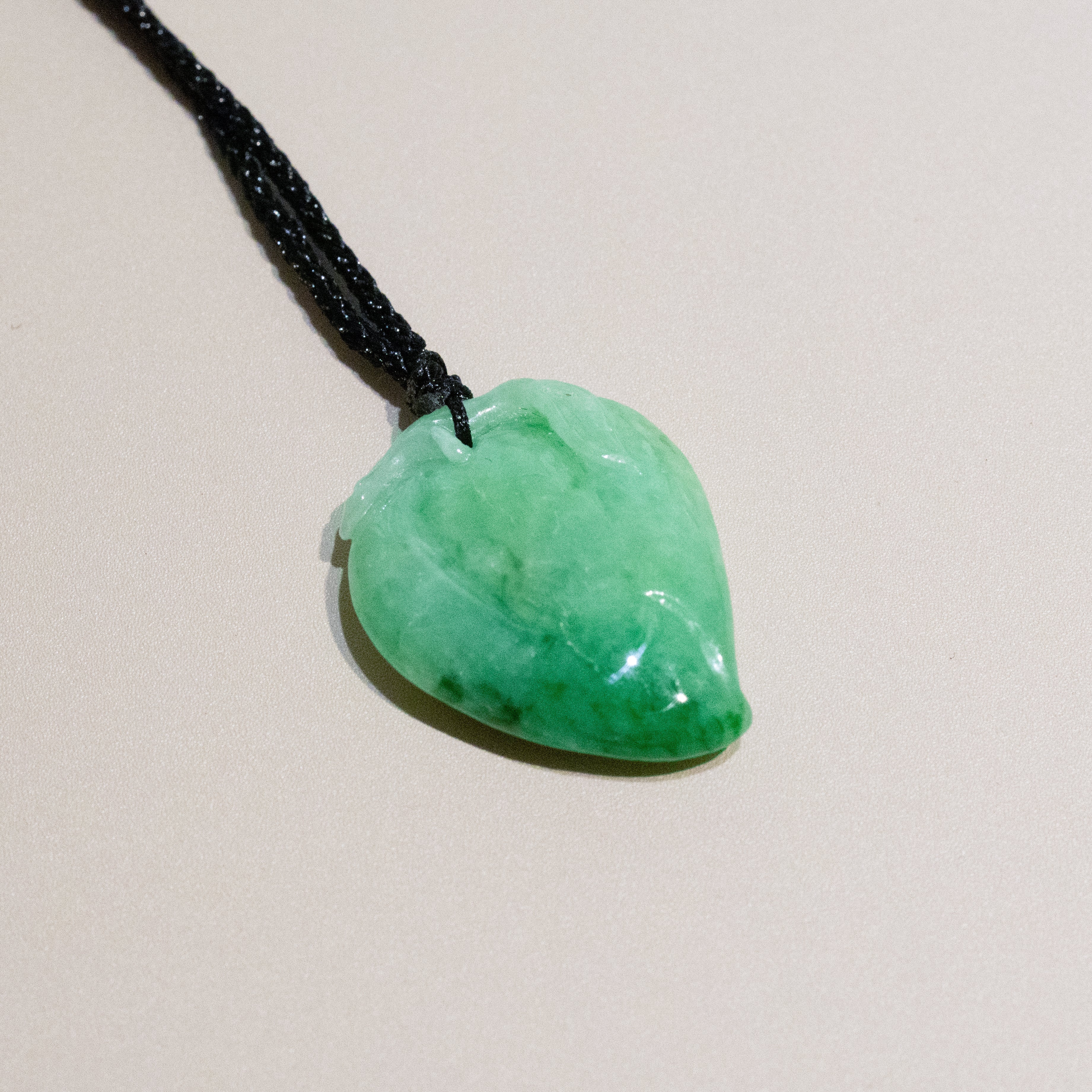 Green Peach-Shaped Carved Jadeite Pendant Necklace
