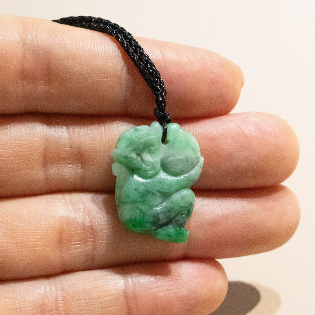 Gransky Jewellery Beautiful Green Jade Monkey Pendant Necklace