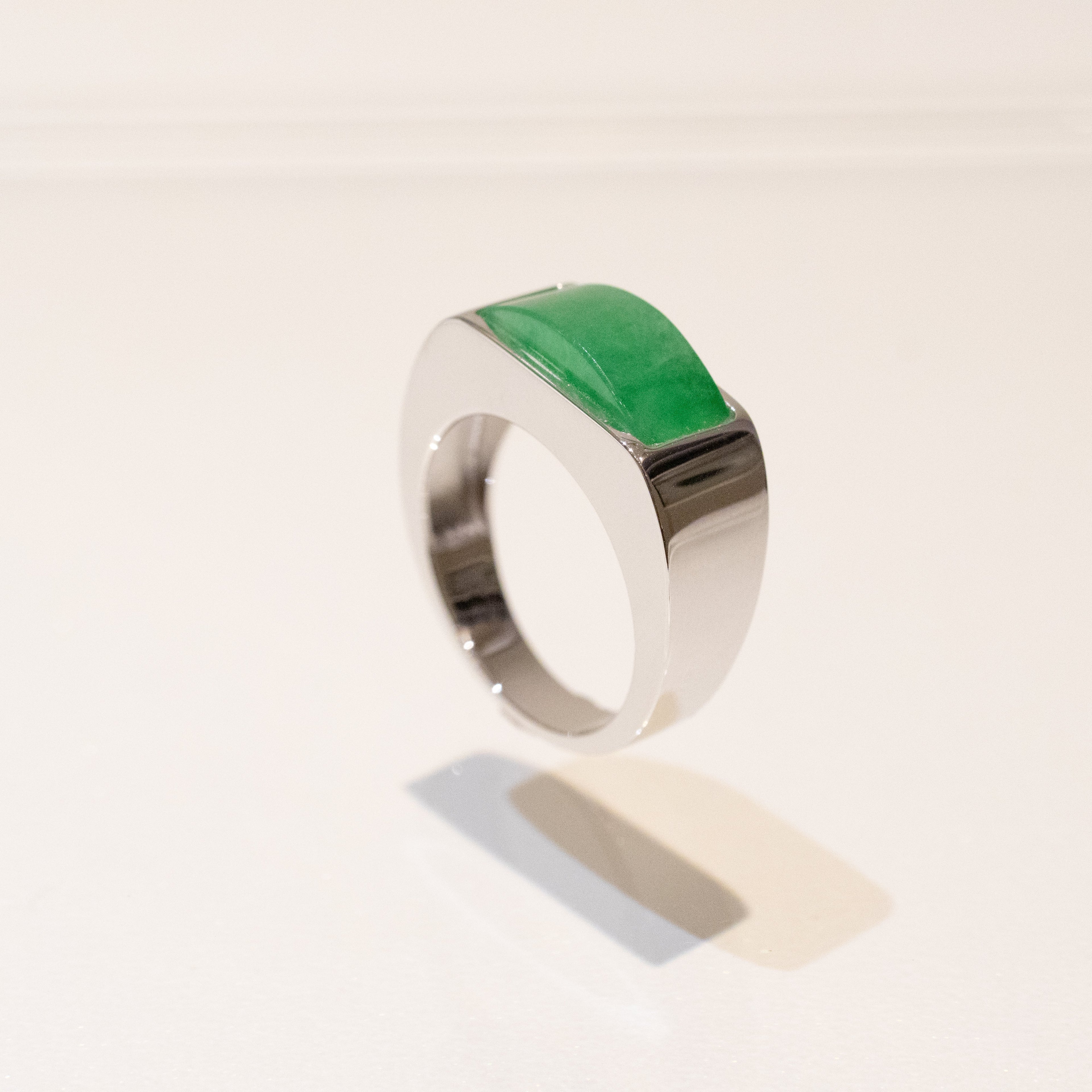 GRANSKY X KATHERINE 18K Gold A-Grade Natural Vivid Green Jadeite Ring