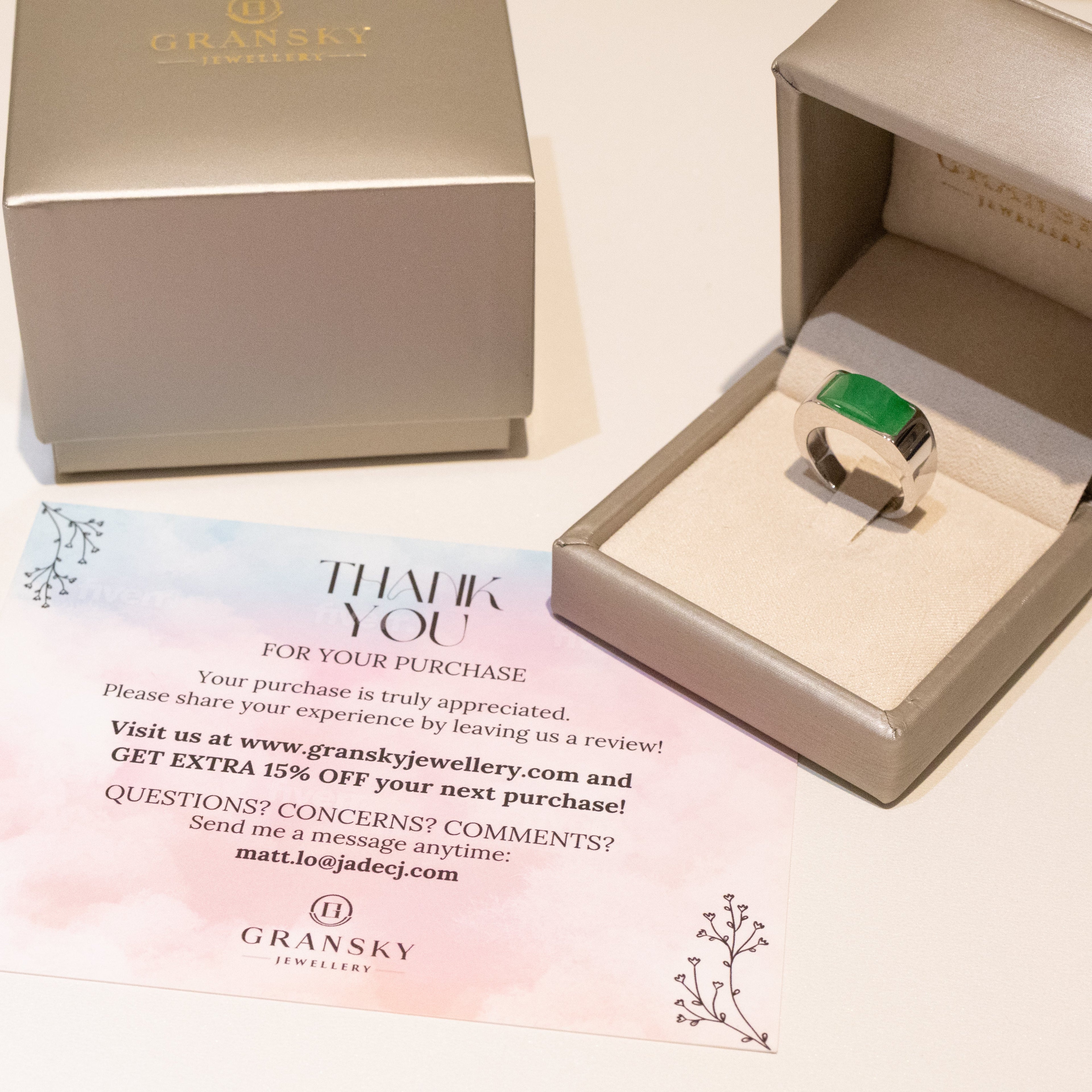 GRANSKY X KATHERINE 18K Gold A-Grade Natural Vivid Green Jadeite Ring