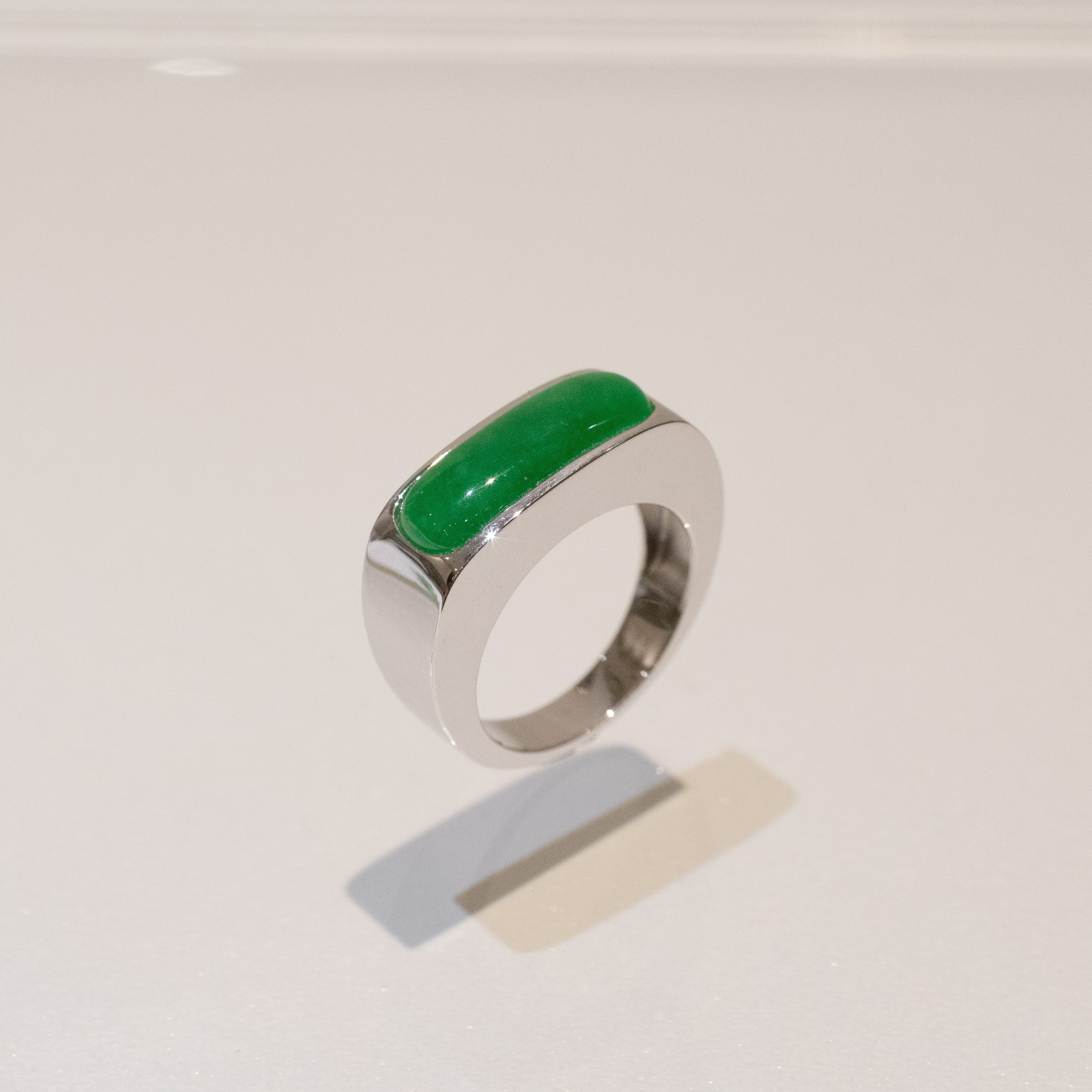 GRANSKY X KATHERINE US 7 18K Gold A-Grade Natural Vivid Green Jadeite Ring