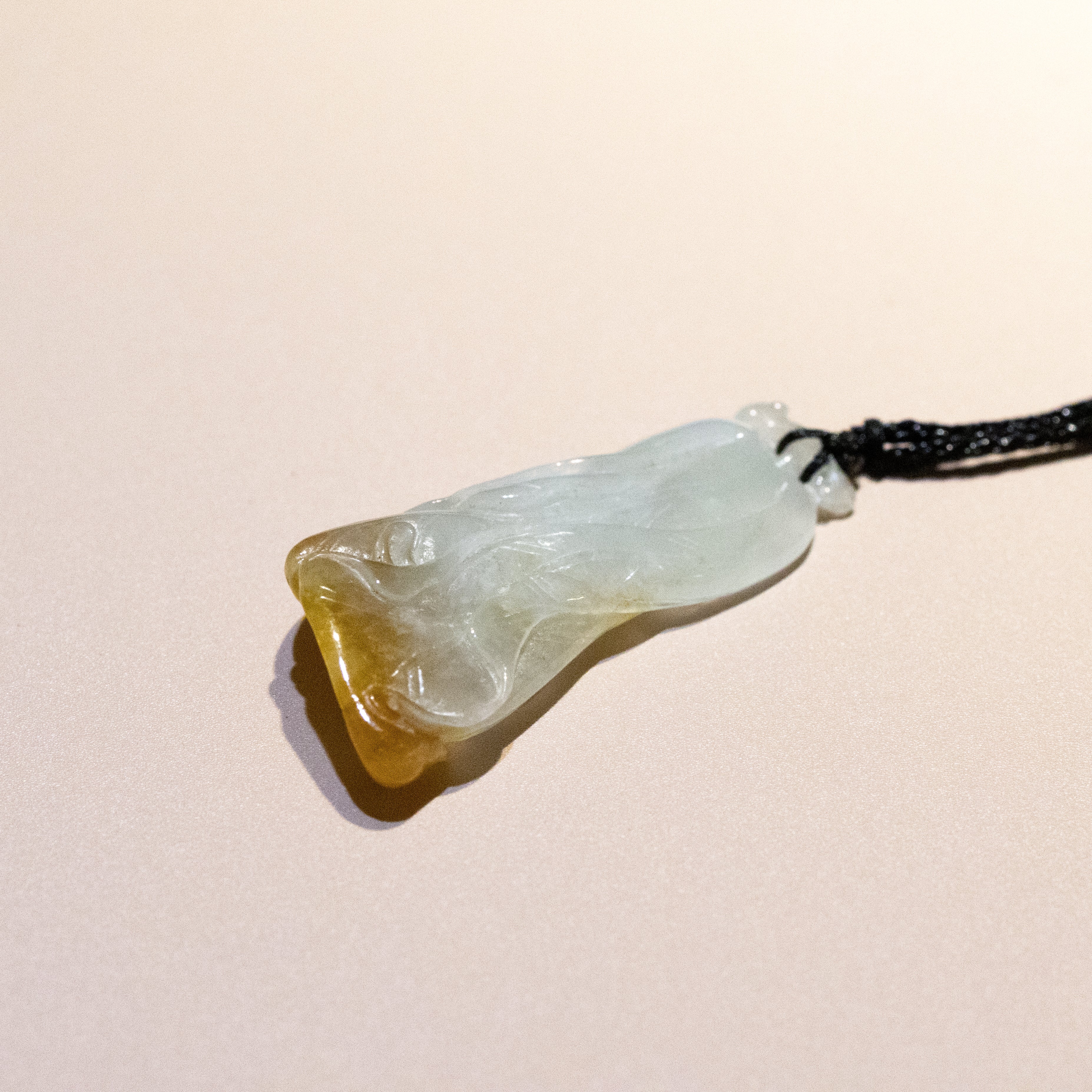 Handmade Carving Melon Shape Brown Jade Pendant Necklace