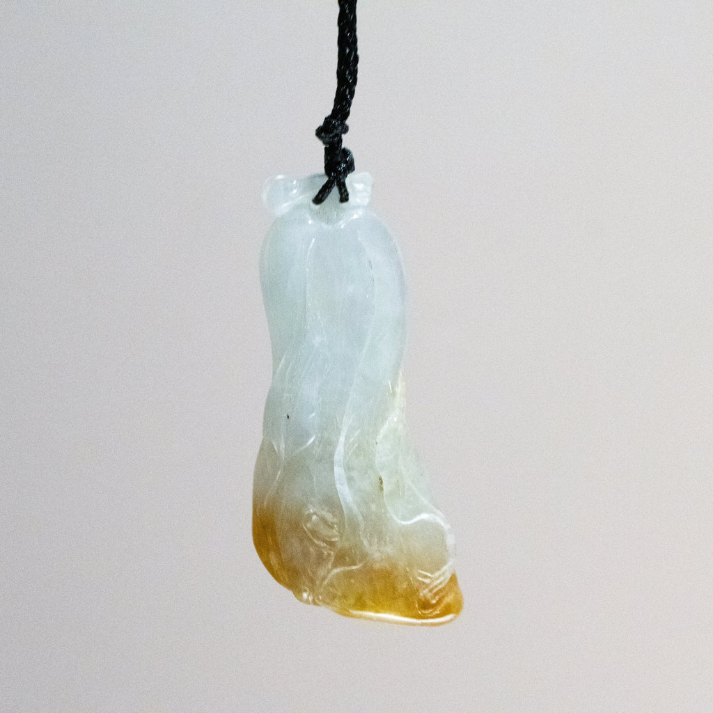 Handmade Carving Melon Shape Brown Jade Pendant Necklace