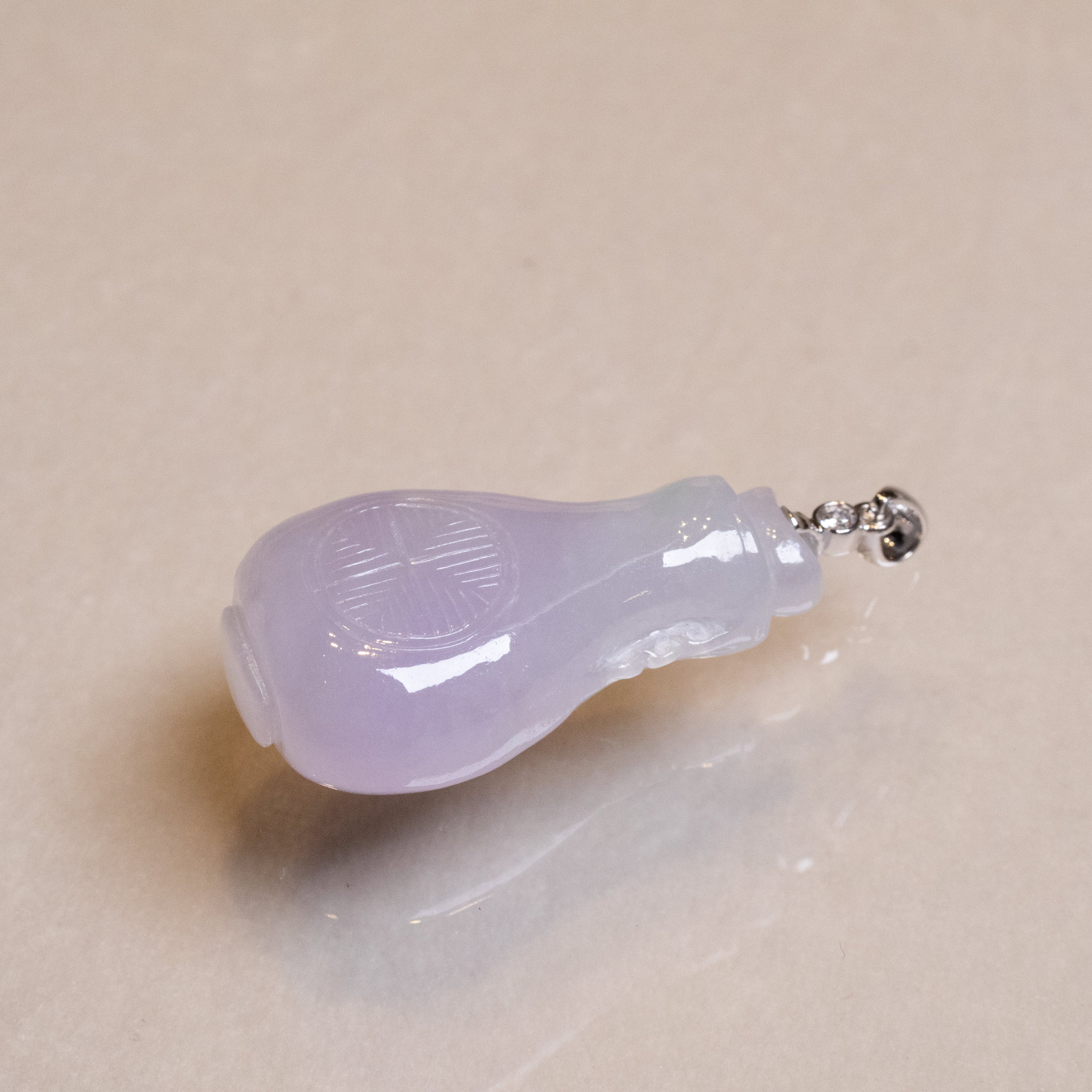 Exquisite Purple Jade Vase Pendant 18k White Gold Bail